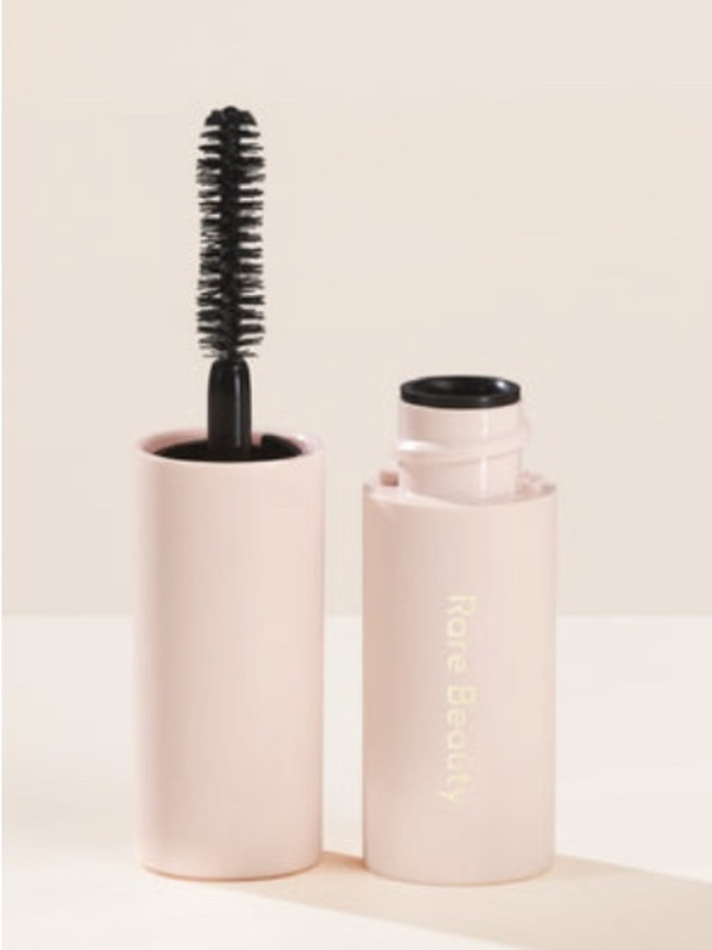 3/15$ ✨ mini Rare Beauty Perfect Strokes Universal Volumizing Mascara - Black